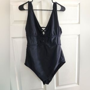 AdoreMe One-piece bathing suit, size 1X